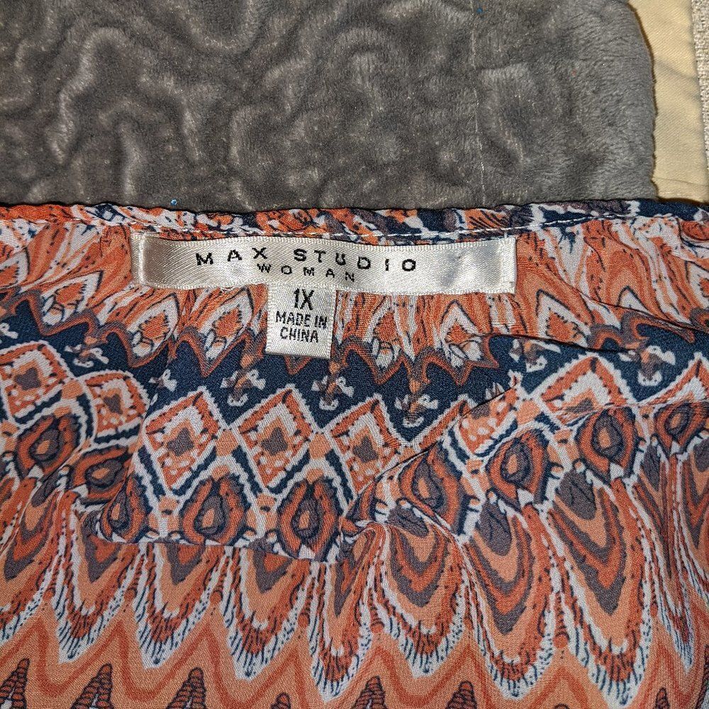 Flowy printed blouse - Picture 6 of 6